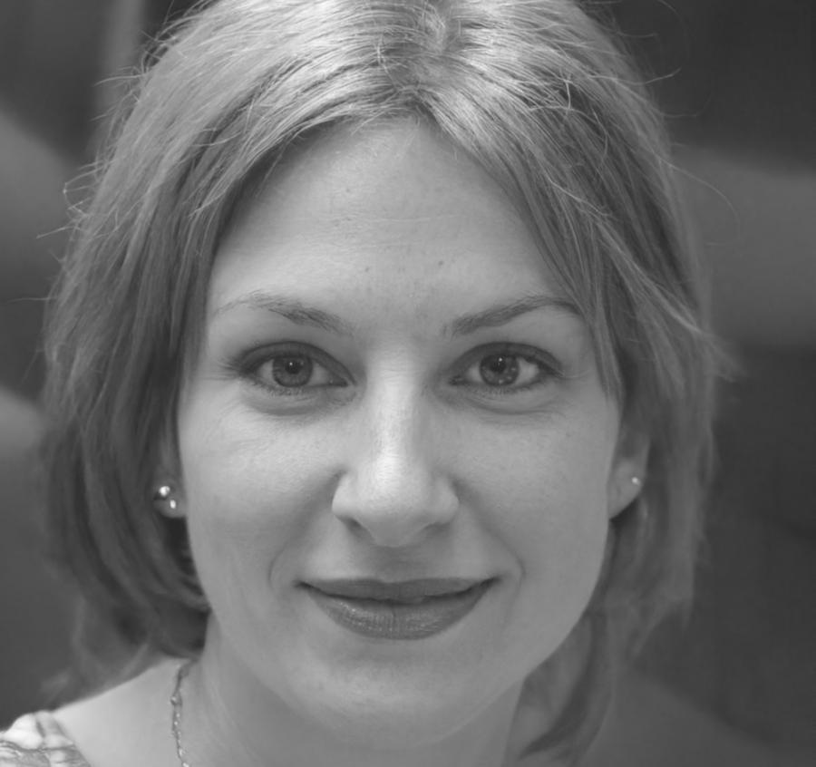 Elena Voinea, Director Programe Educaționale mirevalitho